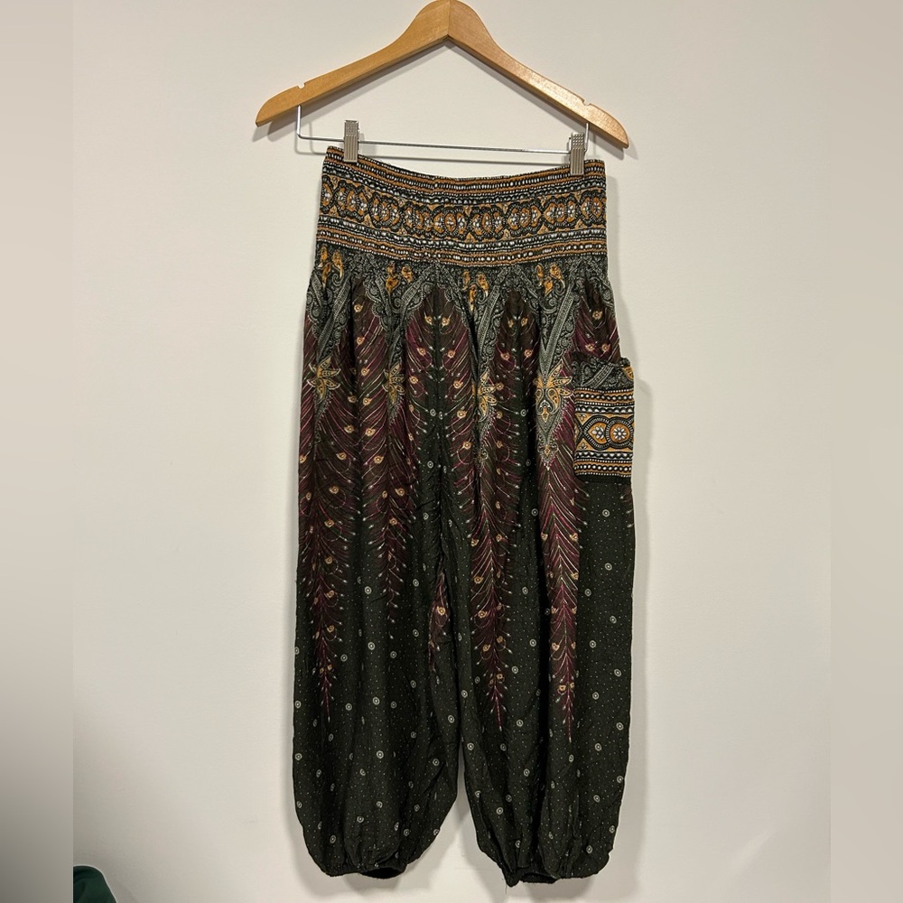 Bohemian pants with 1 side pocket